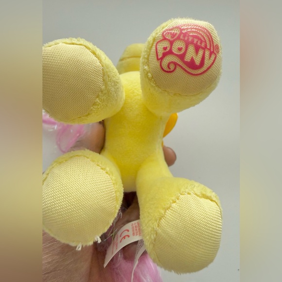 Plush My Little Pony Fluttershy - Picture 7 of 12